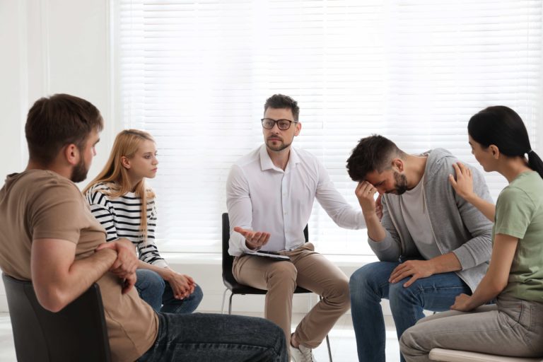 therapist working on life skills with recovery group