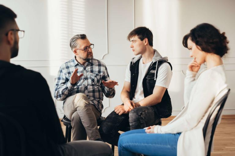 addiction recovery group in a partial hospitalization program